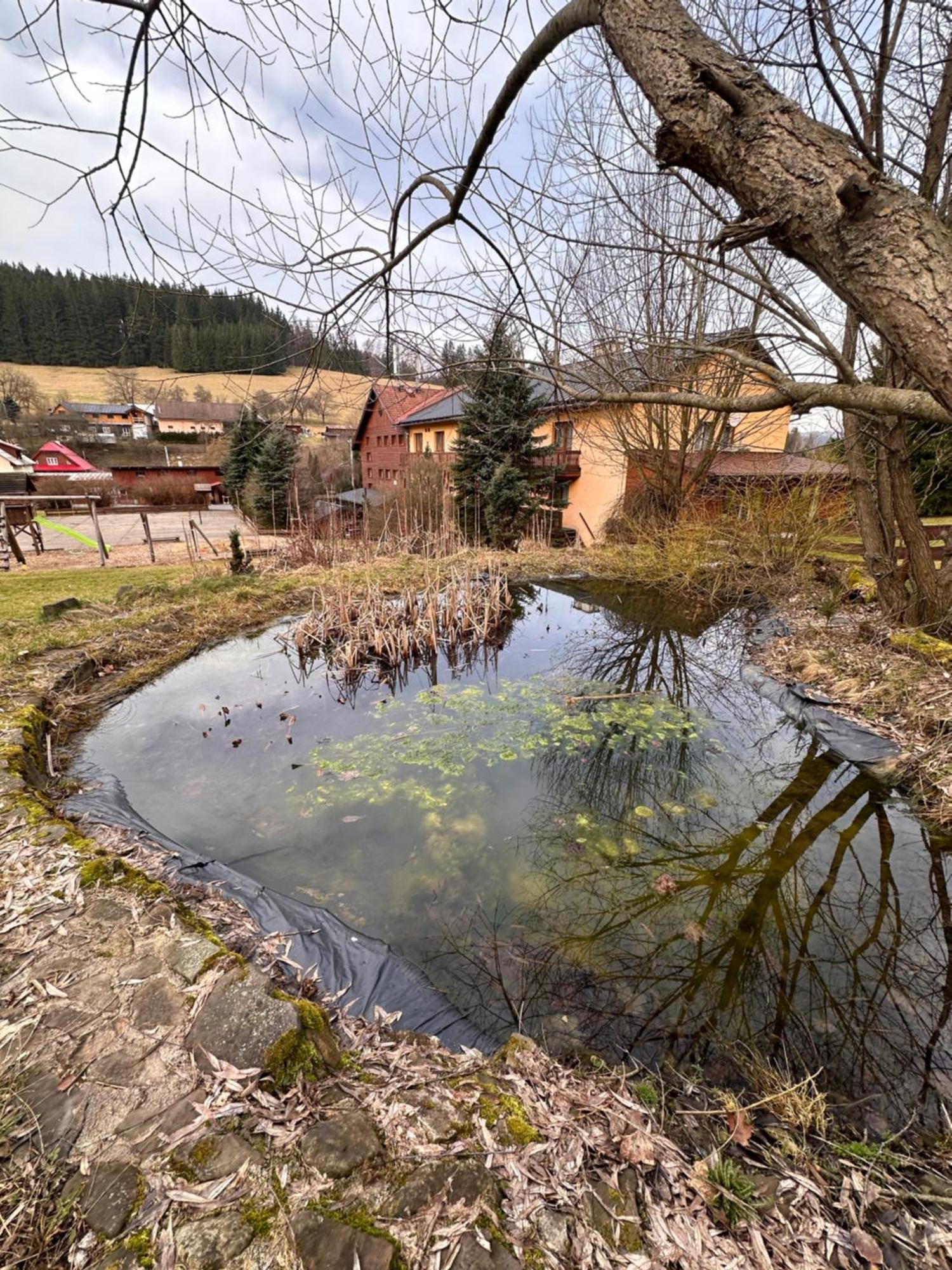 Horsky Hotel Kycerka Velké Karlovice Extérieur photo