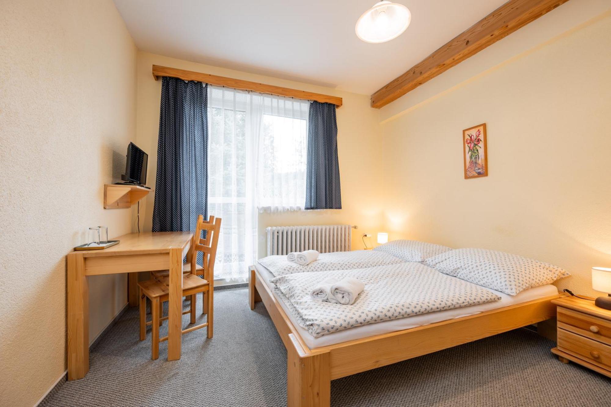 Horsky Hotel Kycerka Velké Karlovice Extérieur photo