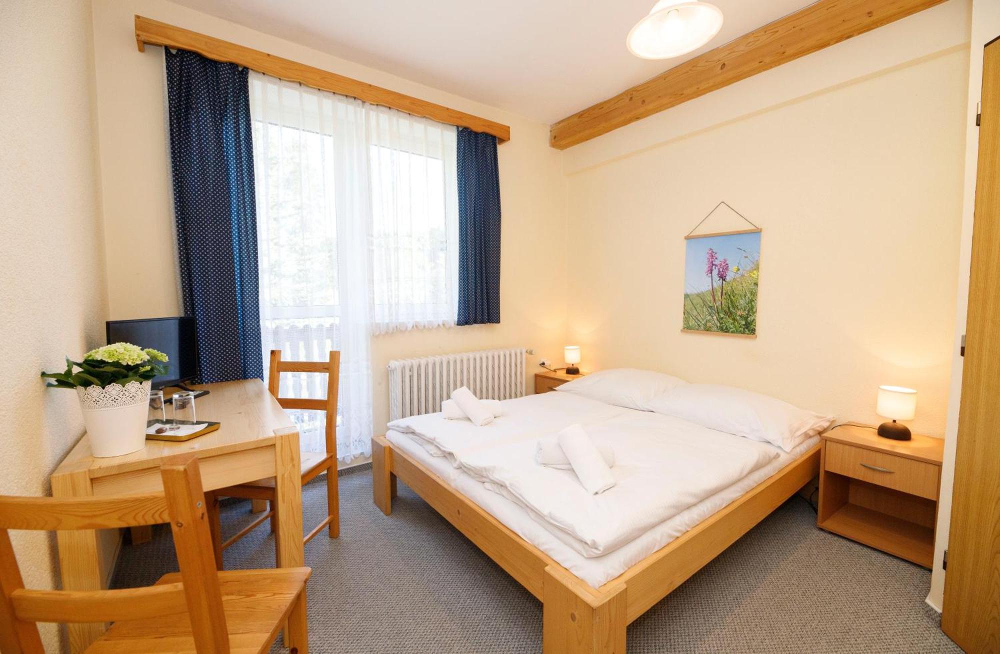 Horsky Hotel Kycerka Velké Karlovice Extérieur photo